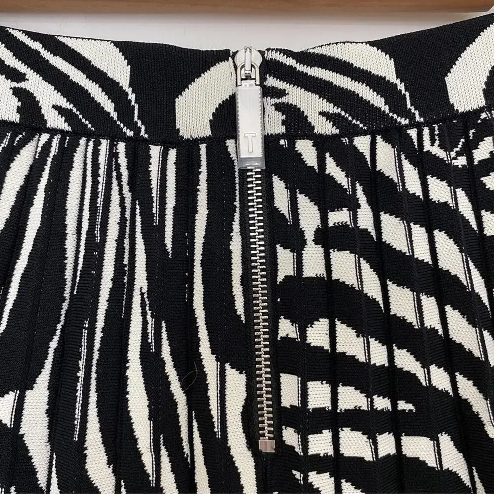 NWT Ted‎ Baker Viviynn Zebra Pleated Midi Skirt